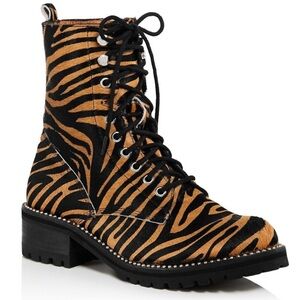 Zebra Print Lace-Up Ankle Boots​